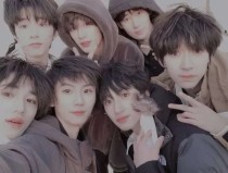 双手绑在床头调教乳尖金瓶梅迅雷下载地址 五十度灰 电影苍井空全集种子  第3张